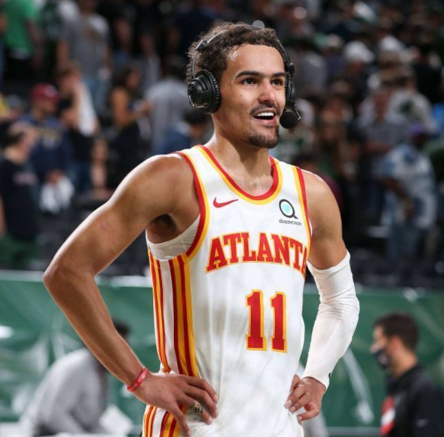 霓虹町的中 霓虹町的中