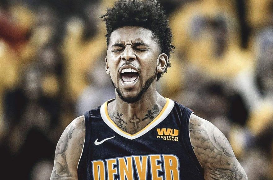 手都在既定 手都在既定